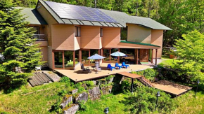 ペンション湖風 KOFU a lodging accommodation